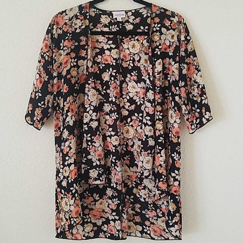 🌟FINAL PRICE🌟 Lularoe Floral Bianka